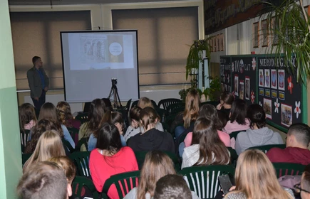 Lekcja historyczna w ramach projektu "Sto na Sto"