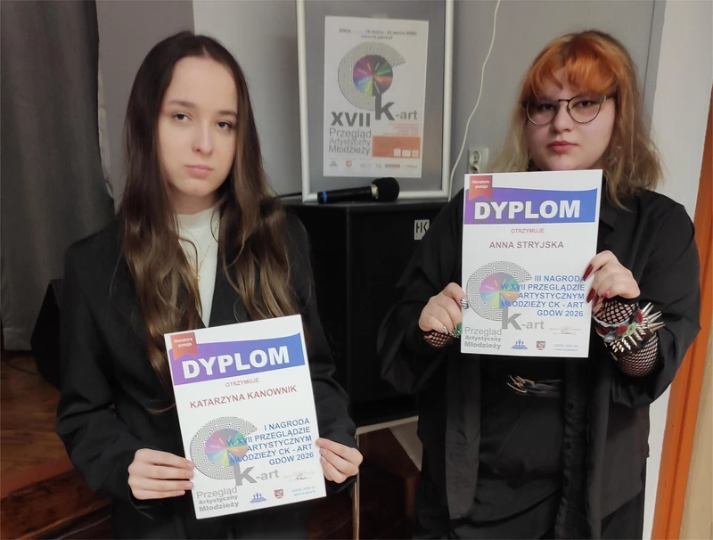 finalistki przeglądu artystycznego  w Gdowie