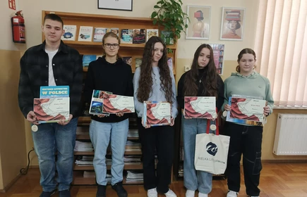 laureaci konkursu Symbole narodowe w moim sercu