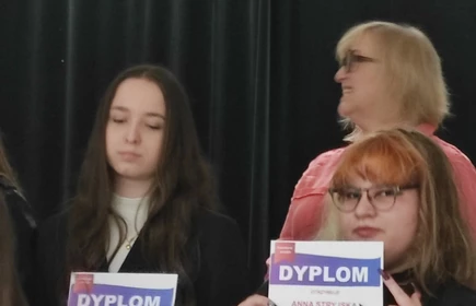nasze uczennice laureatki przeglądu